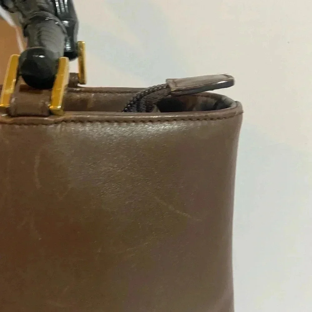 Gucci Diana vintage brown leather bamboo handle bag